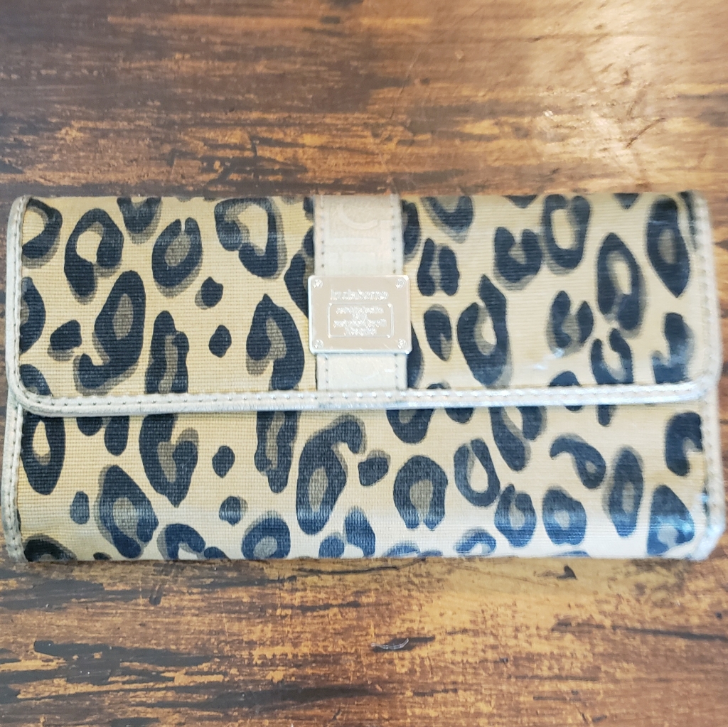 Liz Claiborne Checkbook Wallet